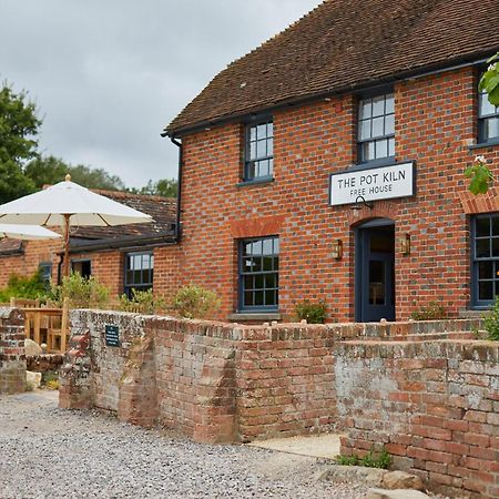 The Pot Kiln Hotel Newbury  Exterior foto